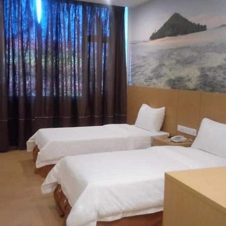 D Arc Hotel Kota Kinabalu Exterior foto